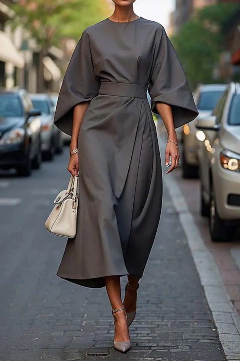 Juliette I Elegantes Kleid mit Gürtel